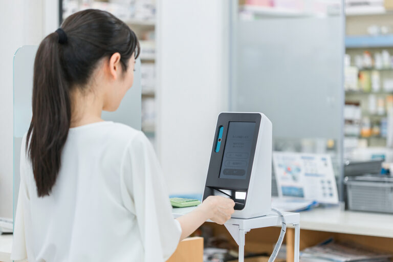 【マイナ保険証になって何が変わる？】今までの保険証との違いをプロが徹底解説！（その1）